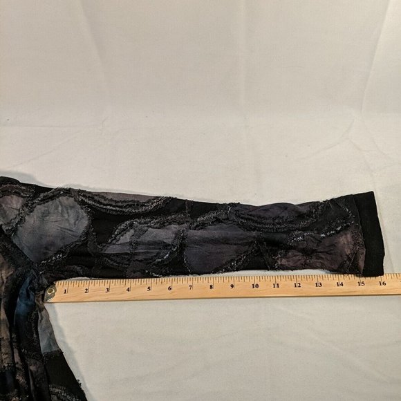 Ness Blue Brown Long Sleeve Tunic Shirt Top Womens Medium M Black Floral - Picture 13 of 13